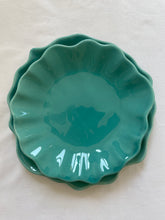 Load image into Gallery viewer, Coquillages - assiette petit modèle turquoise
